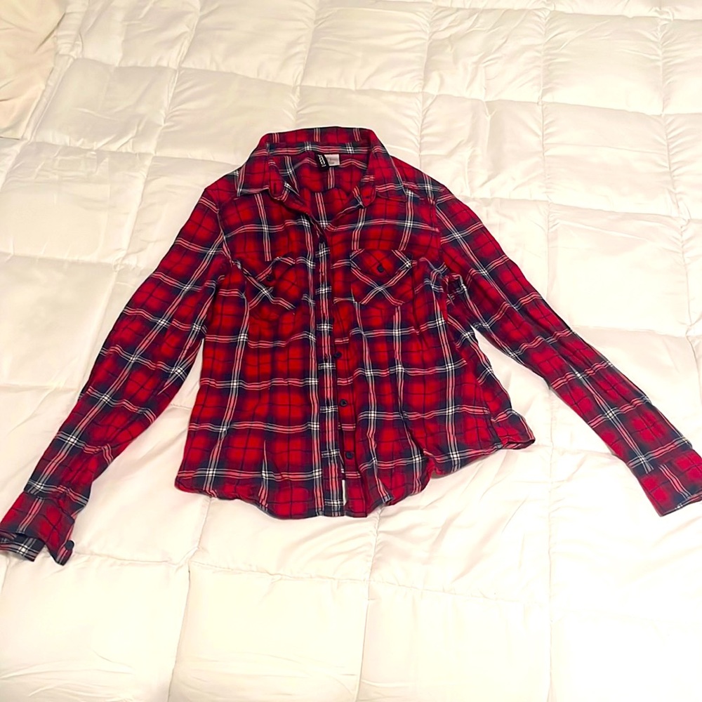 Red H & M plaid shirt